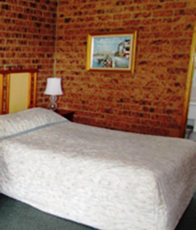 The Wayfarer Motel Muswellbrook Room photo